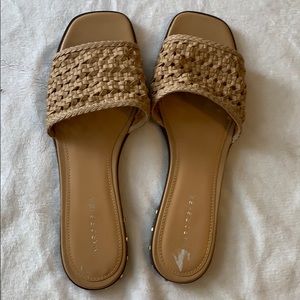 Woven slide sandals
